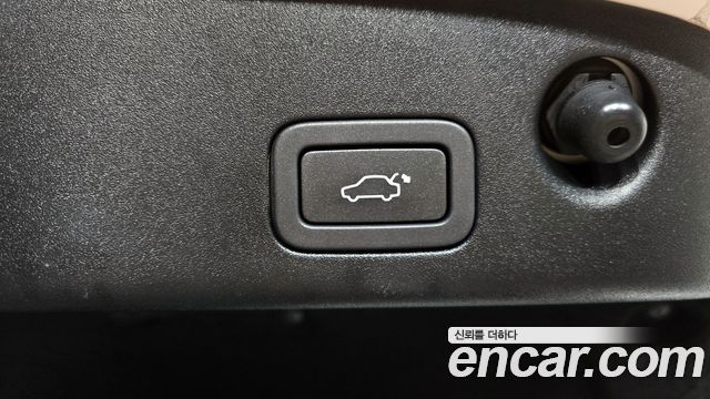 JAGUAR All New XJ 3.0D Premium Luxury LWB 2016 - photo 20 - Import Corée du Sud | International Cars