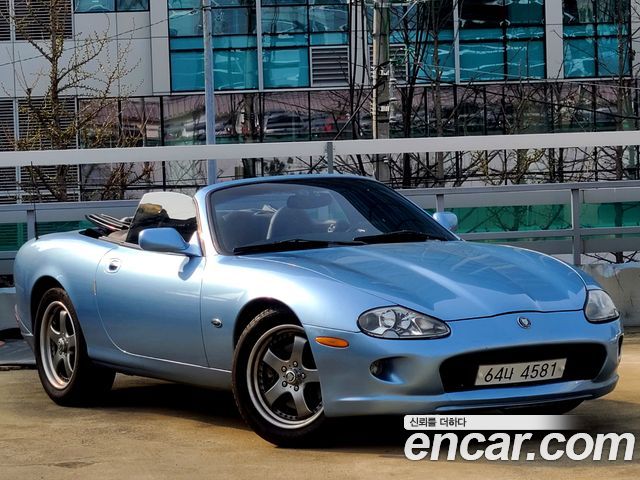 JAGUAR XK8 Convertible 1999 - photo 2 - Import Corée du Sud | International Cars
