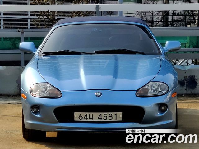 JAGUAR XK8 Convertible 1999 - photo 5 - Import Corée du Sud | International Cars