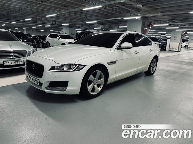 JAGUAR XF (X260) 20d 프레스티지 2018 - photo 23 - Import Corée du Sud | International Cars