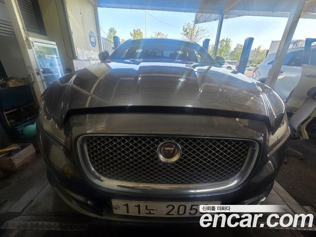 JAGUAR All New XJ 2.0 Luxury SWB 2015 - photo 2 - Import Corée du Sud | International Cars