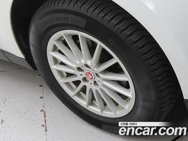 JAGUAR F-PACE 20d 프레스티지 2018 - photo 5 - Import Corée du Sud | International Cars