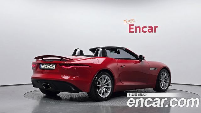 JAGUAR F-TYPE P300 Convertible 2021 - photo 2 - Import Corée du Sud | International Cars