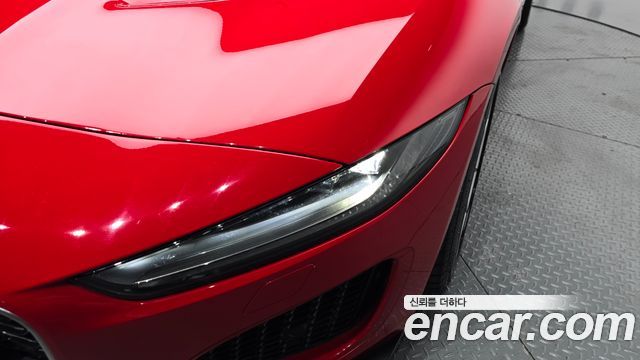 JAGUAR F-TYPE P300 Convertible 2021 - photo 8 - Import Corée du Sud | International Cars