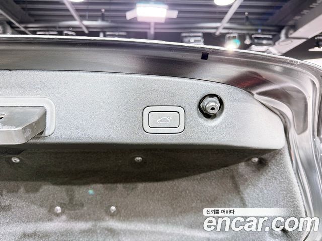 JAGUAR All New XJ 2.0 Luxury LWB 2013 - photo 19 - Import Corée du Sud | International Cars