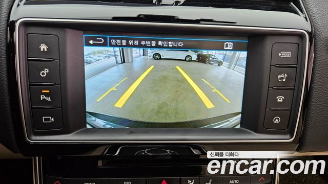 JAGUAR XE 20d 프레스티지 2016 - photo 15 - Import Corée du Sud | International Cars