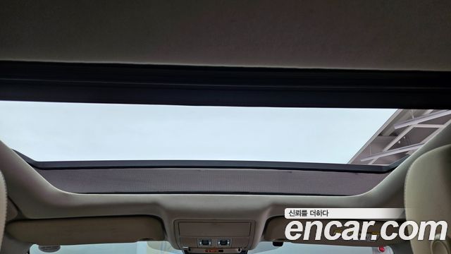 JAGUAR XE 20d 프레스티지 2016 - photo 17 - Import Corée du Sud | International Cars
