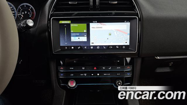 JAGUAR F-PACE 20d 프레스티지 2017 - photo 14 - Import Corée du Sud | International Cars