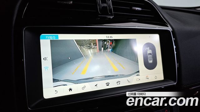JAGUAR F-PACE 20d 포트폴리오 2018 - photo 15 - Import Corée du Sud | International Cars