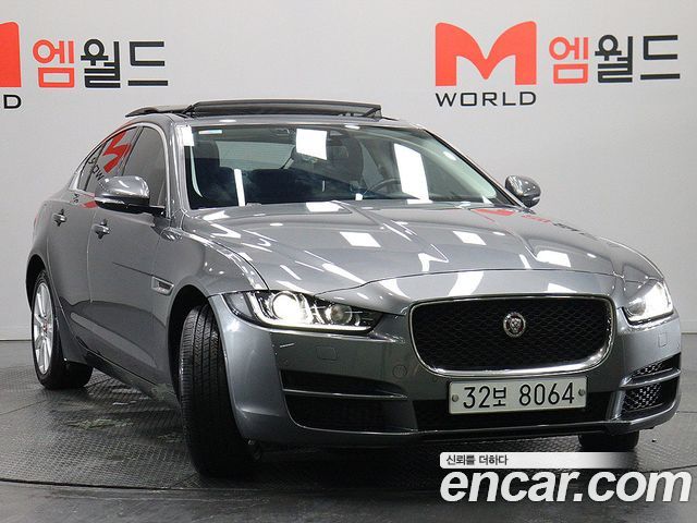 JAGUAR XE 20d 프레스티지 AWD 2018 - photo 2 - Import Corée du Sud | International Cars
