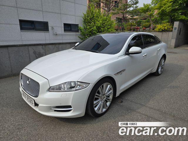JAGUAR All New XJ 5.0 포트폴리오 LWB 2011 - photo 15 - Import Corée du Sud | International Cars