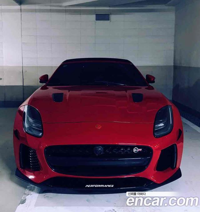 JAGUAR F-TYPE 5.0 SVR Convertible AWD 2017 - photo 7 - Import Corée du Sud | International Cars