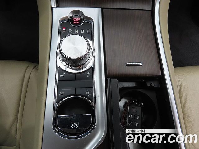 JAGUAR New XF 3.0D Luxury 2015 - photo 15 - Import Corée du Sud | International Cars