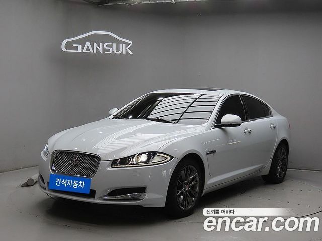 JAGUAR New XF 3.0D Luxury 2015 - photo 2 - Import Corée du Sud | International Cars