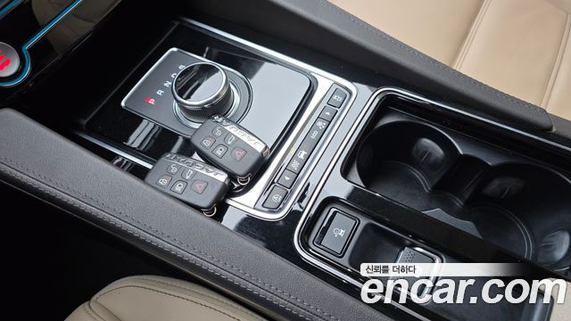 JAGUAR F-PACE 20d 프레스티지 2019 - photo 12 - Import Corée du Sud | International Cars
