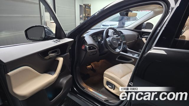 JAGUAR F-PACE 20d 프레스티지 2019 - photo 13 - Import Corée du Sud | International Cars