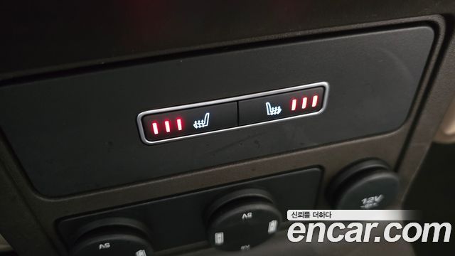 JAGUAR F-PACE 20d 프레스티지 2019 - photo 27 - Import Corée du Sud | International Cars