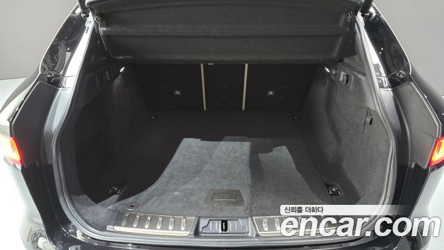JAGUAR F-PACE 20d 프레스티지 2019 - photo 30 - Import Corée du Sud | International Cars