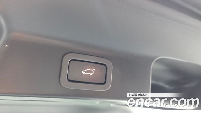 JAGUAR F-PACE 20d 프레스티지 2018 - photo 26 - Import Corée du Sud | International Cars