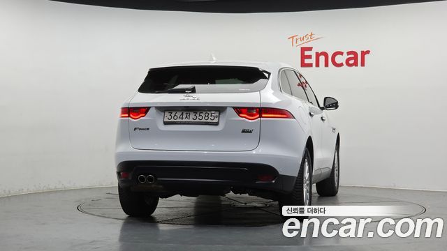 JAGUAR F-PACE 20d 프레스티지 2018 - photo 4 - Import Corée du Sud | International Cars