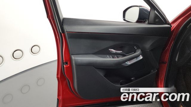 JAGUAR E-PACE D180 S 2019 - photo 14 - Import Corée du Sud | International Cars
