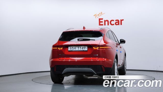 JAGUAR E-PACE D180 S 2019 - photo 4 - Import Corée du Sud | International Cars