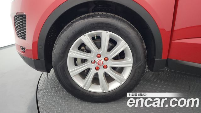 JAGUAR E-PACE D180 S 2019 - photo 5 - Import Corée du Sud | International Cars