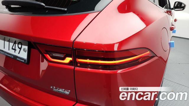 JAGUAR E-PACE D180 S 2019 - photo 9 - Import Corée du Sud | International Cars