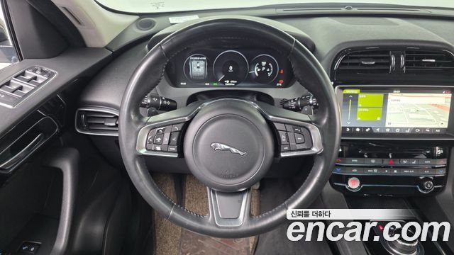JAGUAR F-PACE 20d 프레스티지 2018 - photo 19 - Import Corée du Sud | International Cars