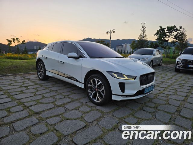 JAGUAR I-PACE EV400 HSE 2020 - photo 19 - Import Corée du Sud | International Cars