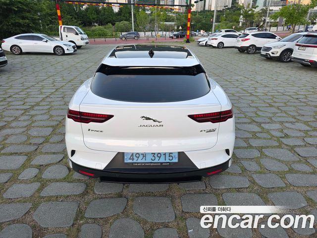JAGUAR I-PACE EV400 HSE 2020 - photo 4 - Import Corée du Sud | International Cars