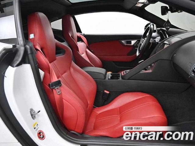 JAGUAR F-TYPE 3.0 S Coupé 2015 - photo 10 - Import Corée du Sud | International Cars