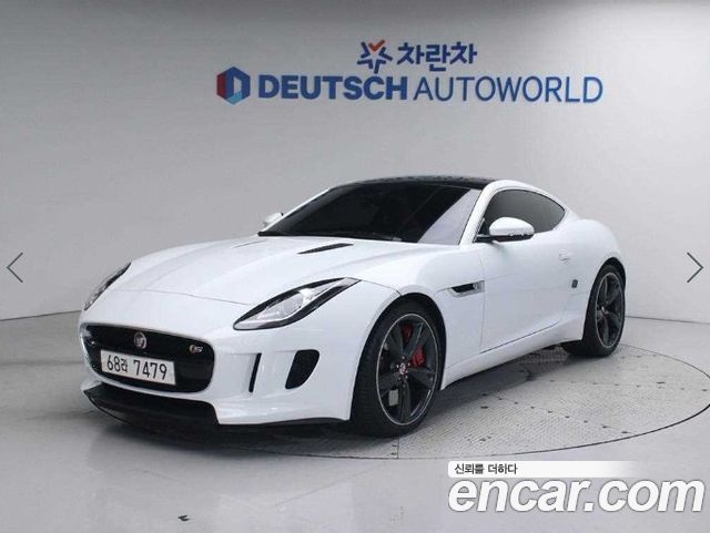 JAGUAR F-TYPE 3.0 S Coupé 2015 - photo 22 - Import Corée du Sud | International Cars