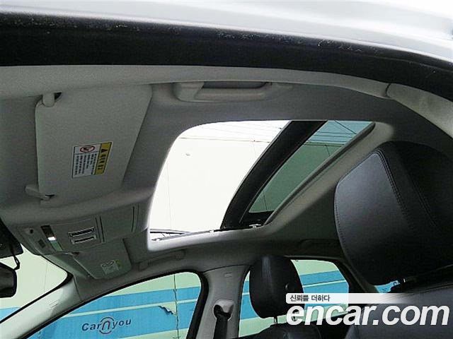 JAGUAR XF (X260) 25t 프레스티지 2017 - photo 15 - Import Corée du Sud | International Cars