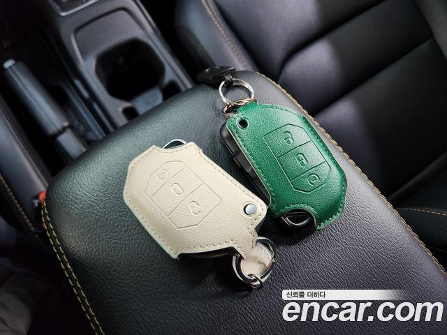 JEEP 랭글러 (JL) 2.0 사하라 파워 탑 4도어 2024 - photo 14 - Import Corée du Sud | International Cars