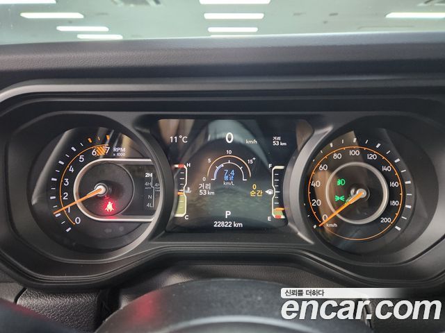 JEEP 랭글러 (JL) 2.0 사하라 파워 탑 4도어 2024 - photo 7 - Import Corée du Sud | International Cars
