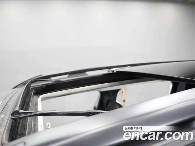 JEEP 레니게이드 2.4 론지튜드 하이 2018 - photo 14 - Import Corée du Sud | International Cars