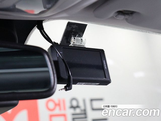 JEEP 레니게이드 2.4 론지튜드 하이 2018 - photo 24 - Import Corée du Sud | International Cars