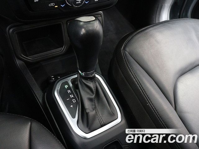 JEEP 레니게이드 2.4 론지튜드 하이 2018 - photo 9 - Import Corée du Sud | International Cars