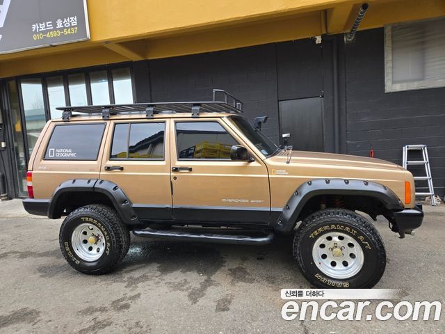 JEEP 체로키 2.5 1999 - photo 10 - Import Corée du Sud | International Cars