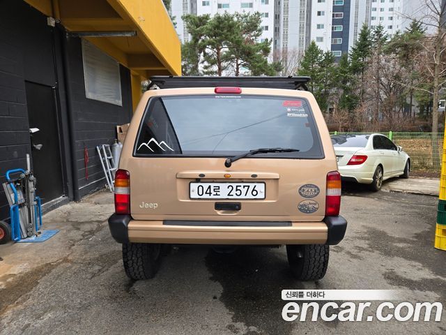 JEEP 체로키 2.5 1999 - photo 13 - Import Corée du Sud | International Cars