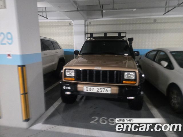 JEEP 체로키 2.5 1999 - photo 14 - Import Corée du Sud | International Cars