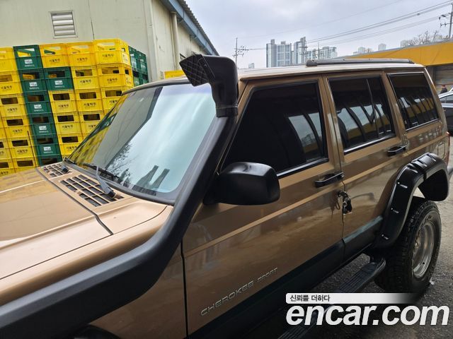 JEEP 체로키 2.5 1999 - photo 7 - Import Corée du Sud | International Cars