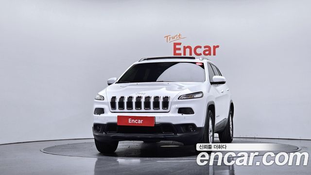 JEEP 체로키(KL) 2.4 론지튜드 AWD 2016 - photo 3 - Import Corée du Sud | International Cars