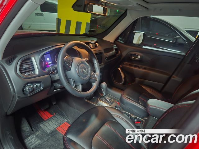 JEEP 레니게이드 1.3 론지튜드 2022 - photo 4 - Import Corée du Sud | International Cars