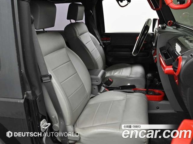 JEEP 랭글러 (JK) 2.8 디젤 루비콘 2도어 2007 - photo 10 - Import Corée du Sud | International Cars