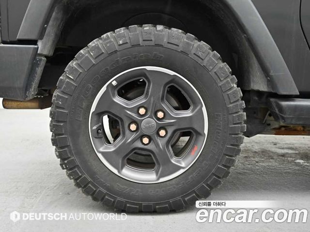 JEEP 랭글러 (JK) 2.8 디젤 루비콘 2도어 2007 - photo 5 - Import Corée du Sud | International Cars