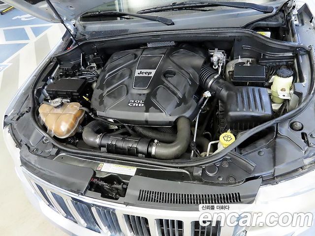 JEEP 그랜드 체로키 3.0 디젤 라레도 2013 - photo 19 - Import Corée du Sud | International Cars
