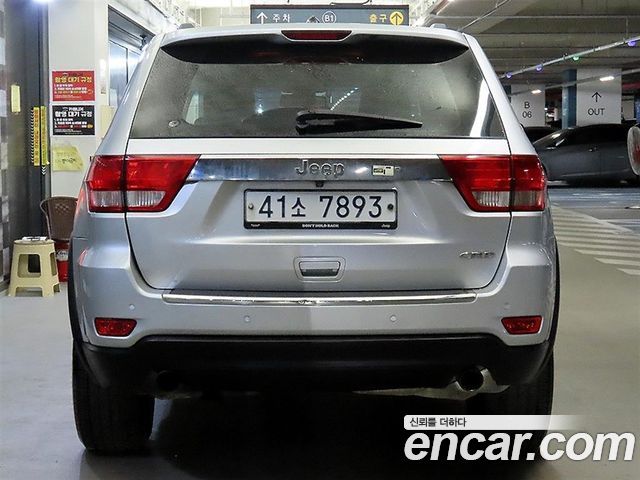 JEEP 그랜드 체로키 3.0 디젤 라레도 2013 - photo 5 - Import Corée du Sud | International Cars