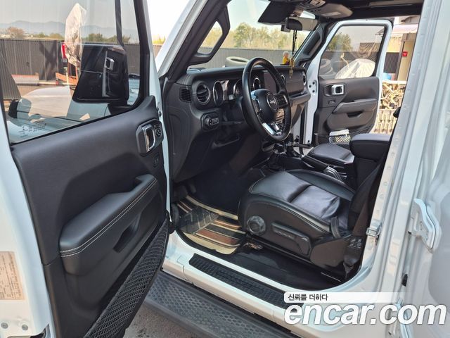 JEEP 랭글러 (JL) 2.0 오버랜드 파워 탑 4도어 2023 - photo 9 - Import Corée du Sud | International Cars